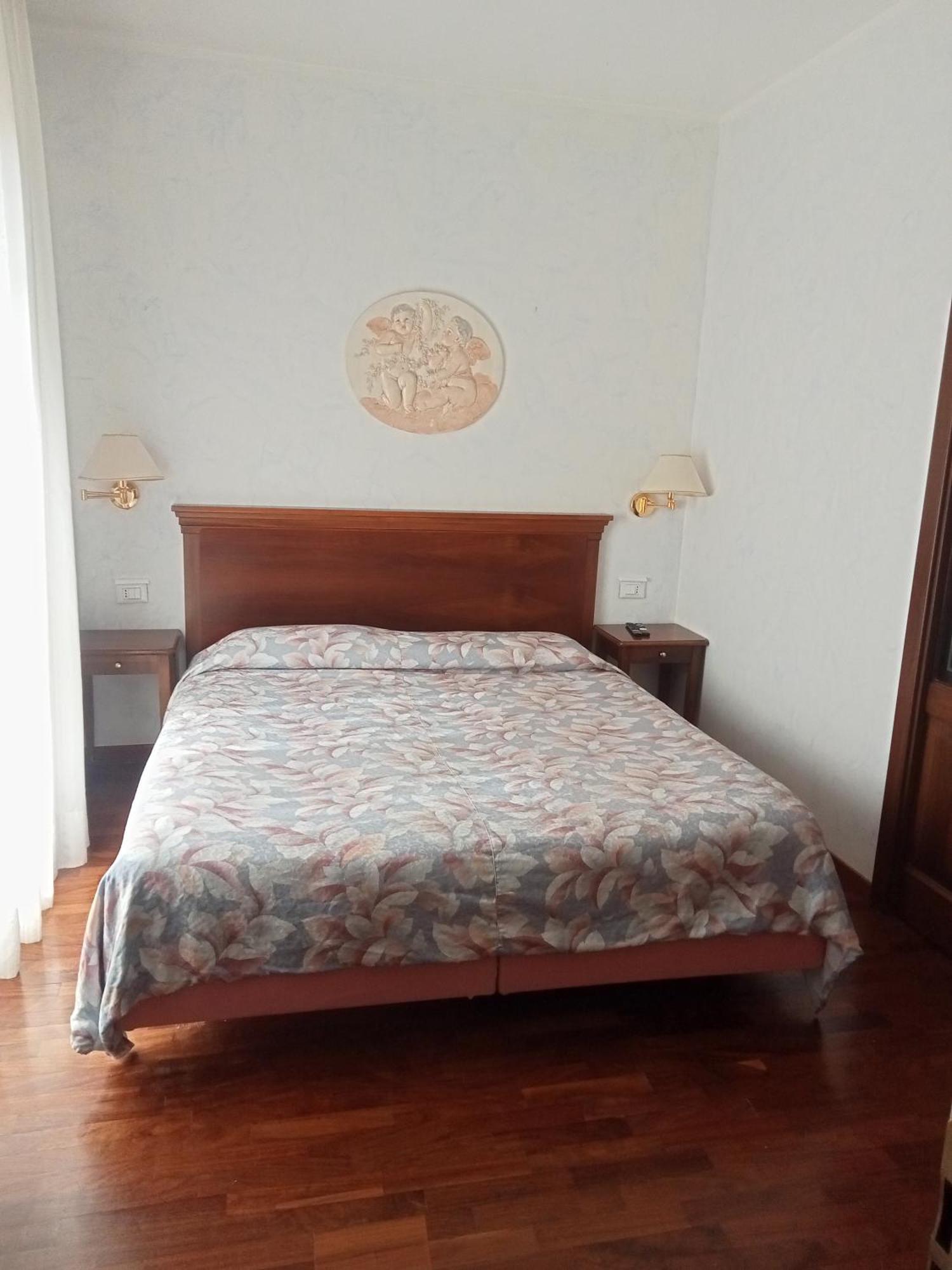 Hotel A L'Aquila Per Un Sogno Extérieur photo